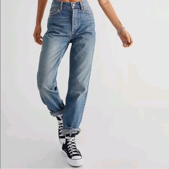 Free People Denim - Free people we the free high rise mom fit paint splats button fly sz 29